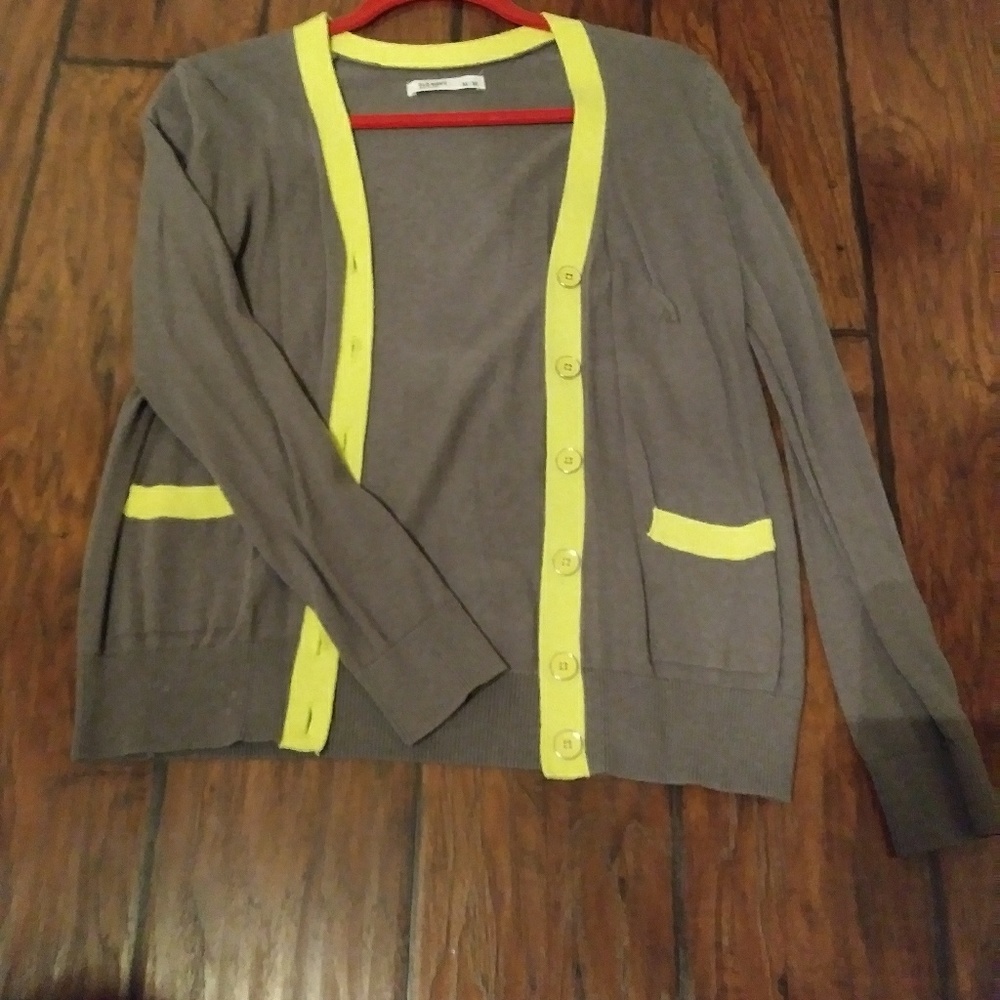 Women cardigan